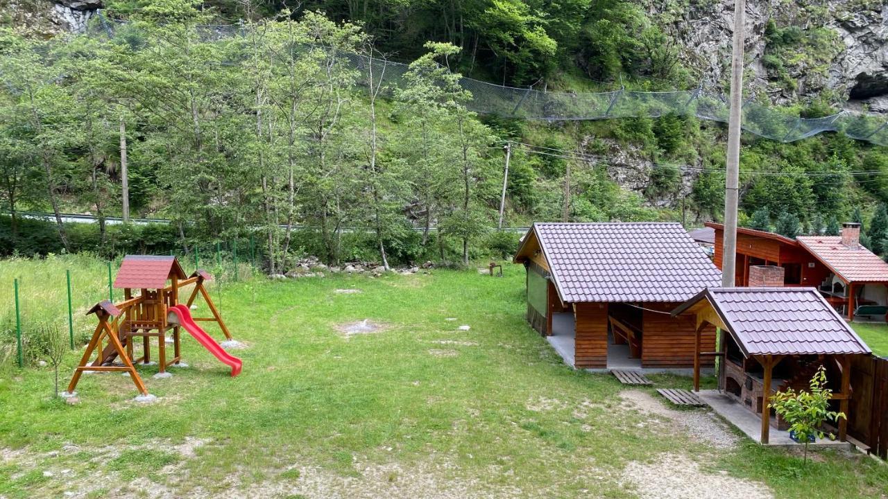 Casuta Din Poiana Rau Sadului Villa Dış mekan fotoğraf